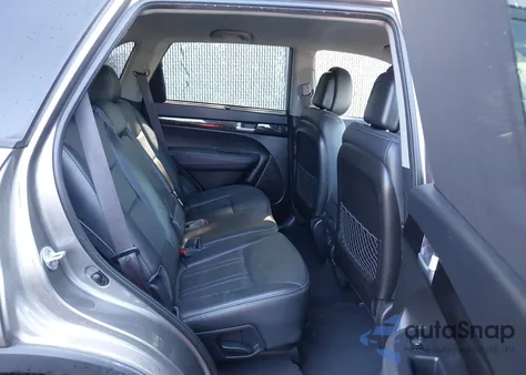 2015 Kia Sorento Ex V6 z USA, uszkodzony, nr VIN 5XYKUDA79FG624656